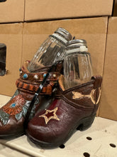 Load image into Gallery viewer, Turquoise Star Boot Salt & Pepper Shaker Set