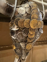 Load image into Gallery viewer, Coin Cowskull