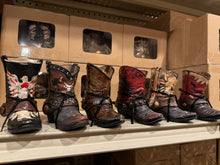 Load image into Gallery viewer, Set of 6 Boot Vases Toothpick Holders