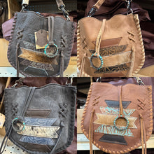 Load image into Gallery viewer, Aztec Ziglag Leather Purse