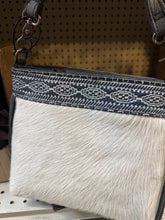 Load image into Gallery viewer, Aztec Line Fringe Crossbody Purse