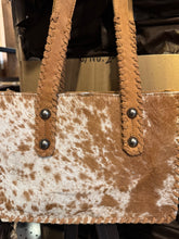 Load image into Gallery viewer, Cowhide Handbag