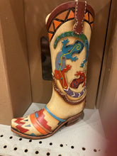 Load image into Gallery viewer, Lizard Gecko Boot Vase