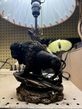 Load image into Gallery viewer, Buffalo Lamp