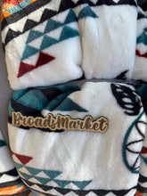 Load image into Gallery viewer, Teal Sandhorse Dreamcatcher Super Plush Blanket S5