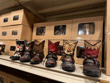 Load image into Gallery viewer, Set of 6 Boot Vases Toothpick Holders