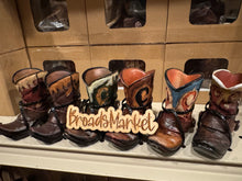 Load image into Gallery viewer, RA7415 Set of 6 Boot Vases