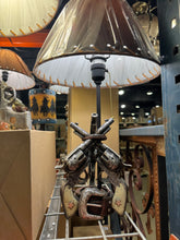 Load image into Gallery viewer, RA7166 Triple Revolver Lamp
