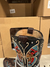 Load image into Gallery viewer, RA54012 Black Butterfly Boot Vase