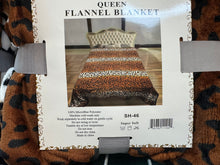 Load image into Gallery viewer, Queen Leopard Plush Blanket