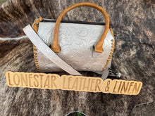Load image into Gallery viewer, Cream Gloria Tooled Speedy Purse