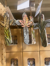 Load image into Gallery viewer, Wheat Corn Rose Ornament Set