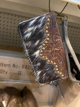 Load image into Gallery viewer, Cowhide Wristlet Wallets