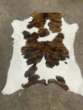 Load image into Gallery viewer, Tricolor Brindle Calf Cowhide Rugs