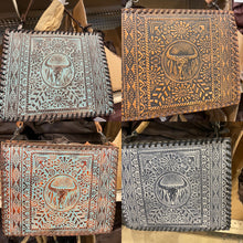Load image into Gallery viewer, Tooled Cowskull Chain Purse