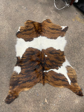 Load image into Gallery viewer, Tricolor Brindle Calf Cowhide Rugs