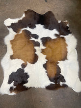 Load image into Gallery viewer, Tricolor Calf Cowhide Rugs