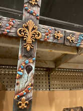 Load image into Gallery viewer, Fleur de Lys Cross Set