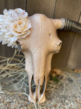 Load image into Gallery viewer, Leila Dusty Cowskull