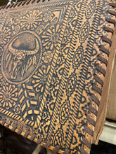 Load image into Gallery viewer, Tooled Cowskull Chain Purse