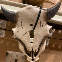 Load image into Gallery viewer, Cowskull Cover Plates
