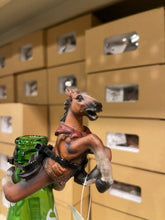 Load image into Gallery viewer, Horse Bottle Topper