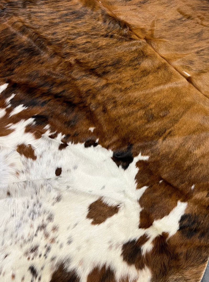 Cowhide Accessories – Broads Market