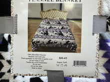 Load image into Gallery viewer, Queen Purple Aztec Cow Print Plush Blanket
