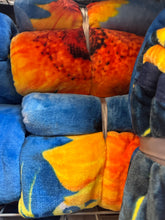Load image into Gallery viewer, Blue Sunflower Super Plush Blanket
