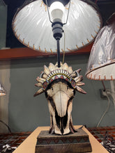Load image into Gallery viewer, RA54059 Native Headdress Cowskull Lamp
