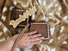 Load image into Gallery viewer, Tooled Leather Hatched Wristlet Wallet
