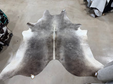 Load image into Gallery viewer, Natural Silver Brindle Cowhide Rug 75x80”
