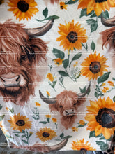 Load image into Gallery viewer, Sunny Sunflower Highland A49 Super Plush Blanket
