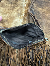 Load image into Gallery viewer, Distressed Leather BootStitch Crossbody Purse
