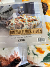 Load image into Gallery viewer, Sunny Sunflower Highland A49 Super Plush Blanket
