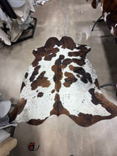 Load image into Gallery viewer, Tricolor Splatter Columbian Cowhide Rug 79x71”
