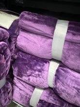 Load image into Gallery viewer, Solid Purple Super Plush Blanket
