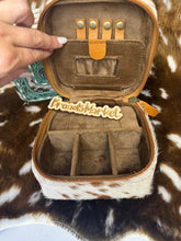 Load image into Gallery viewer, Beautiful Tooled Leather &amp; Cowhide Jewelry Cases

