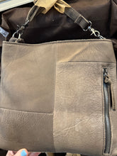 Load image into Gallery viewer, BA2826 Center Floral Tooled Cowhide Handbag
