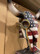 Load image into Gallery viewer, Americana US Cowskull Statue
