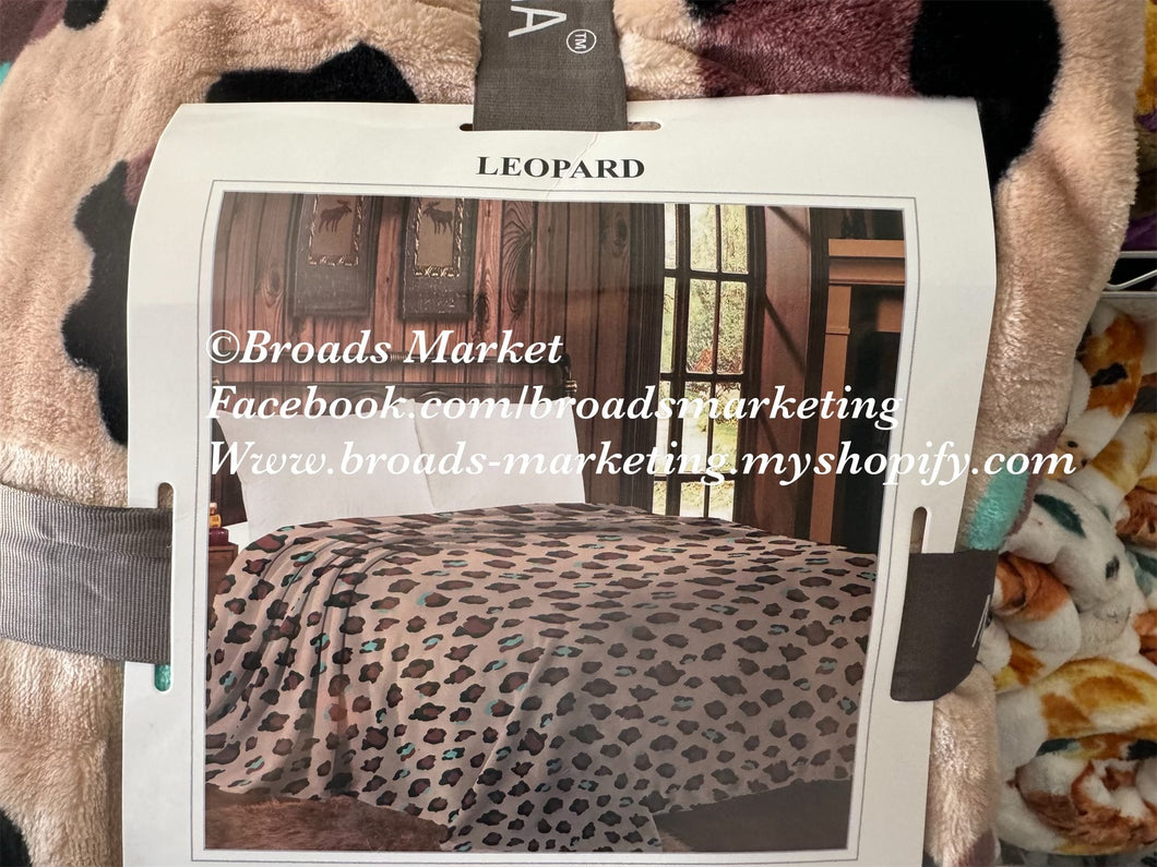 Series 14 MIA Leopard Super Plush Blanket