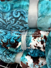 Load image into Gallery viewer, Turquoise Tooled Cow Print Twin Blanket
