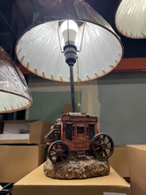 Load image into Gallery viewer, RA7461 Red Stagecoach Wagon Lamp
