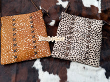 Load image into Gallery viewer, Distressed Leather Axis &amp; Leopard Crossbody Purse
