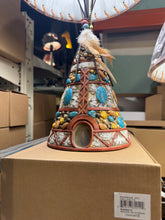 Load image into Gallery viewer, RA62012 Native TeePee Lamp
