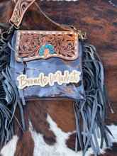 Load image into Gallery viewer, Stadium Clear Leather Crossbody Purse Cards &amp; Concho
