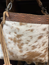Load image into Gallery viewer, Aztec Line Fringe Crossbody Purse
