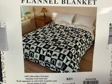 Load image into Gallery viewer, Black &amp; White Checkered S51 Blanket
