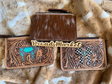 Load image into Gallery viewer, Tooled Checkered Bow Cowhide Coin Purses
