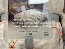 Load image into Gallery viewer, Howdy Super Plush Blanket
